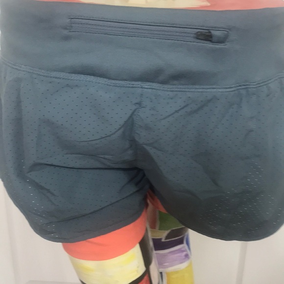 FINAL SALE Nike dri fit shorts and jacket - Picture 3 of 8